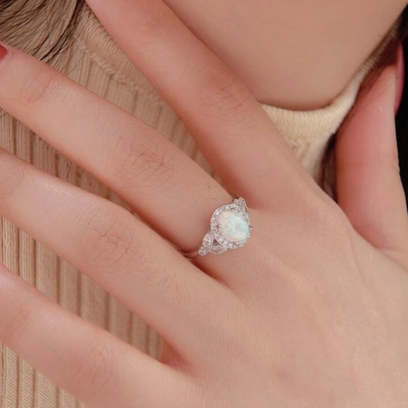 Opal Retro Vintage Style Sterling Silver Halo Ring for Women - Picture 3 of 4